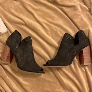 Never worn booties